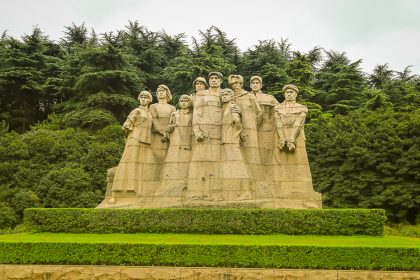 Groupe sculpté du mémorial des martyrs de Yuhuatai à Nanjing