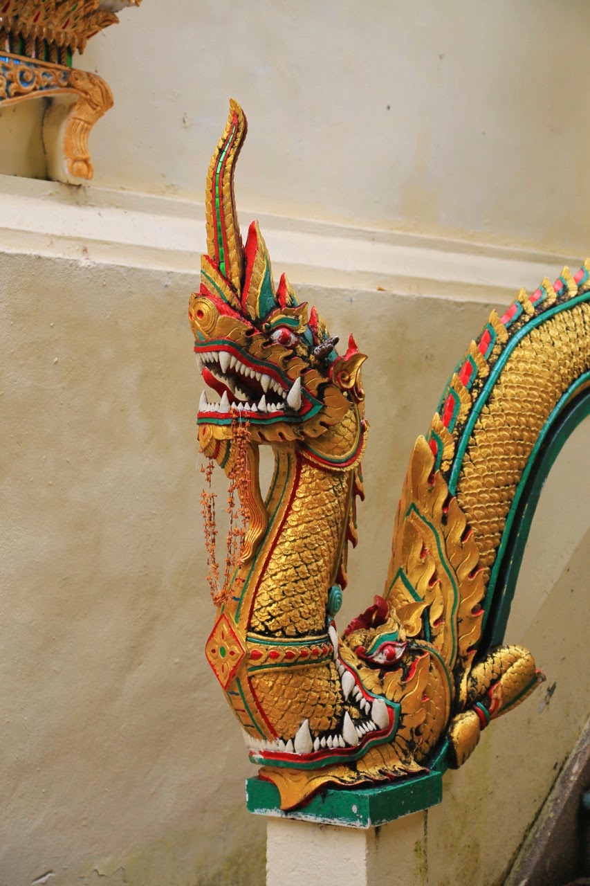 Naga à plusieurs têtes