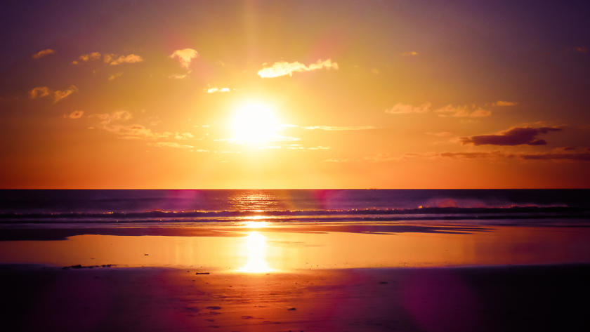 Coucher de soleil sur une plage de la côte Pacifique du Costa Rica