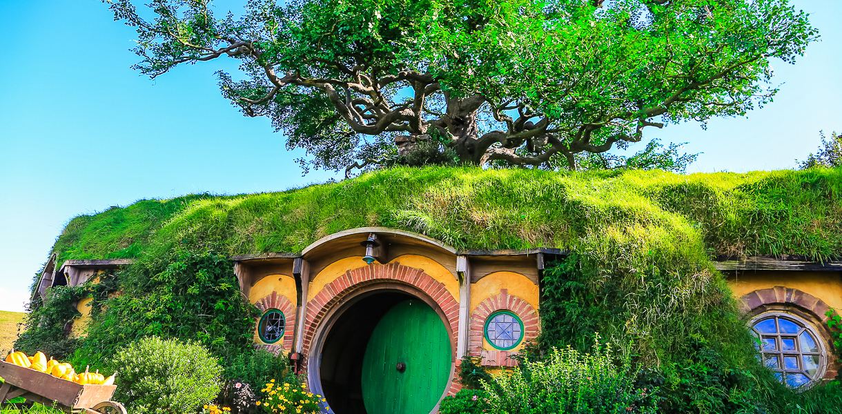 Le trou de Hobbit de Cul-de-sac sous son arbre