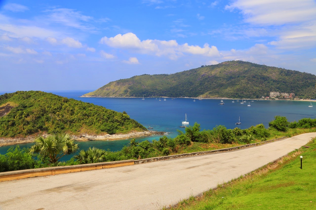Vue sur la baie de Nai Han