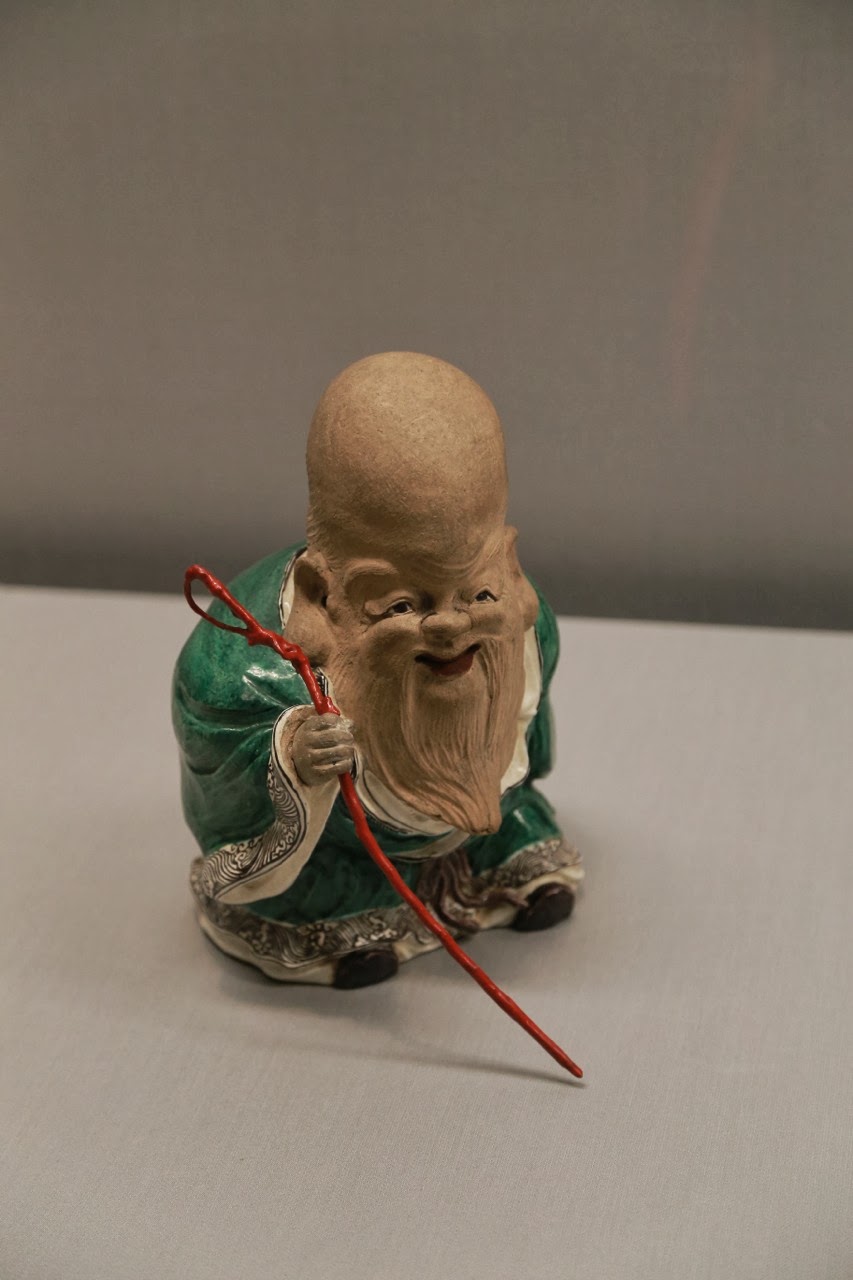Petite statuette en céramique