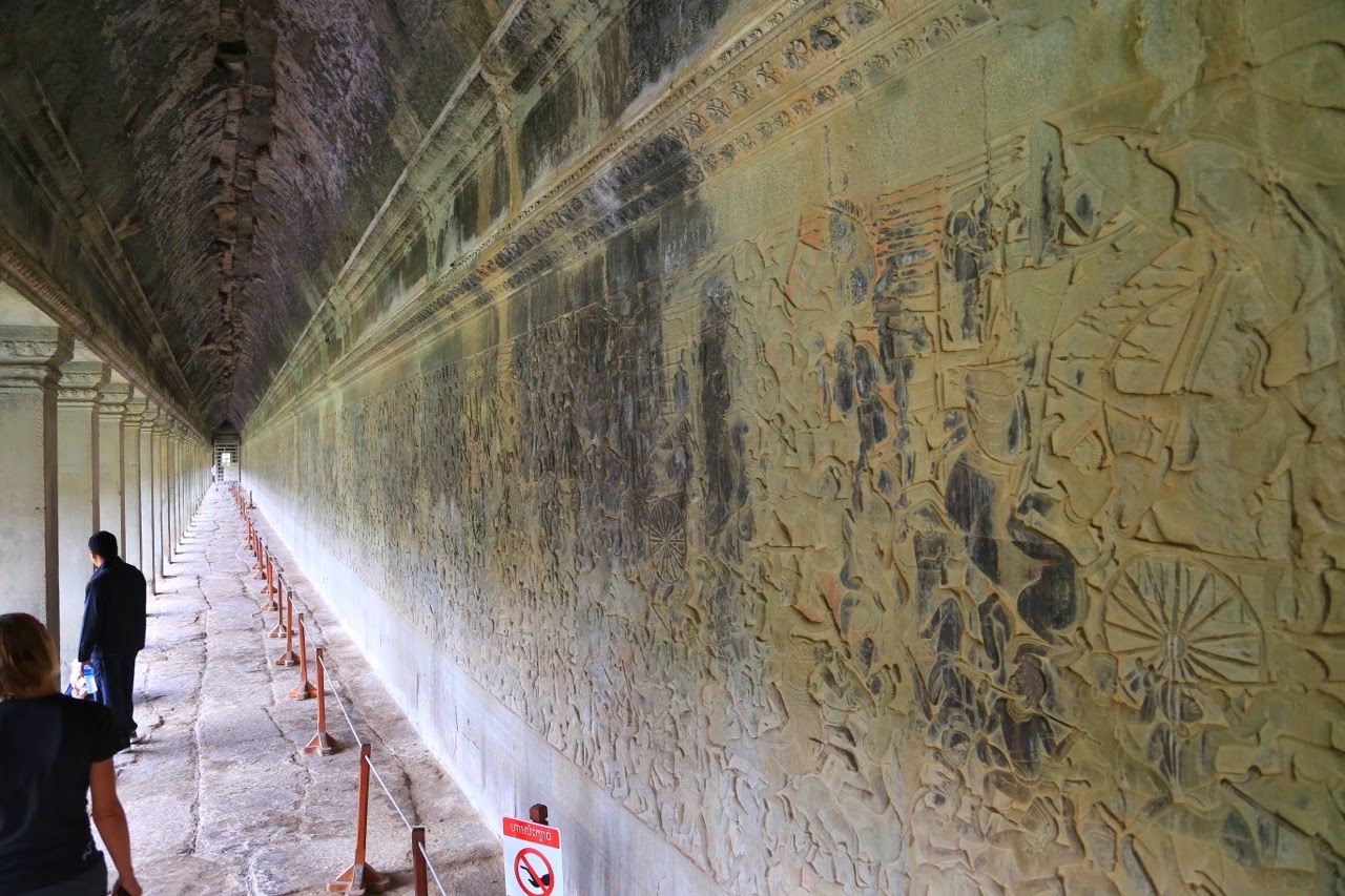 La galerie des bas-reliefs
