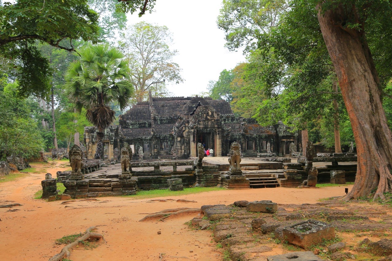 Ruines de Banteay Kdei dans la forêt