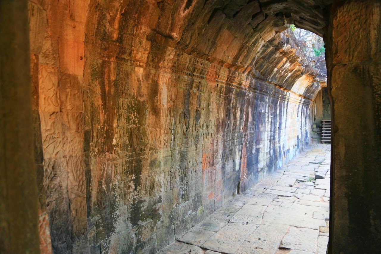 Couloir de pierre du Bayon