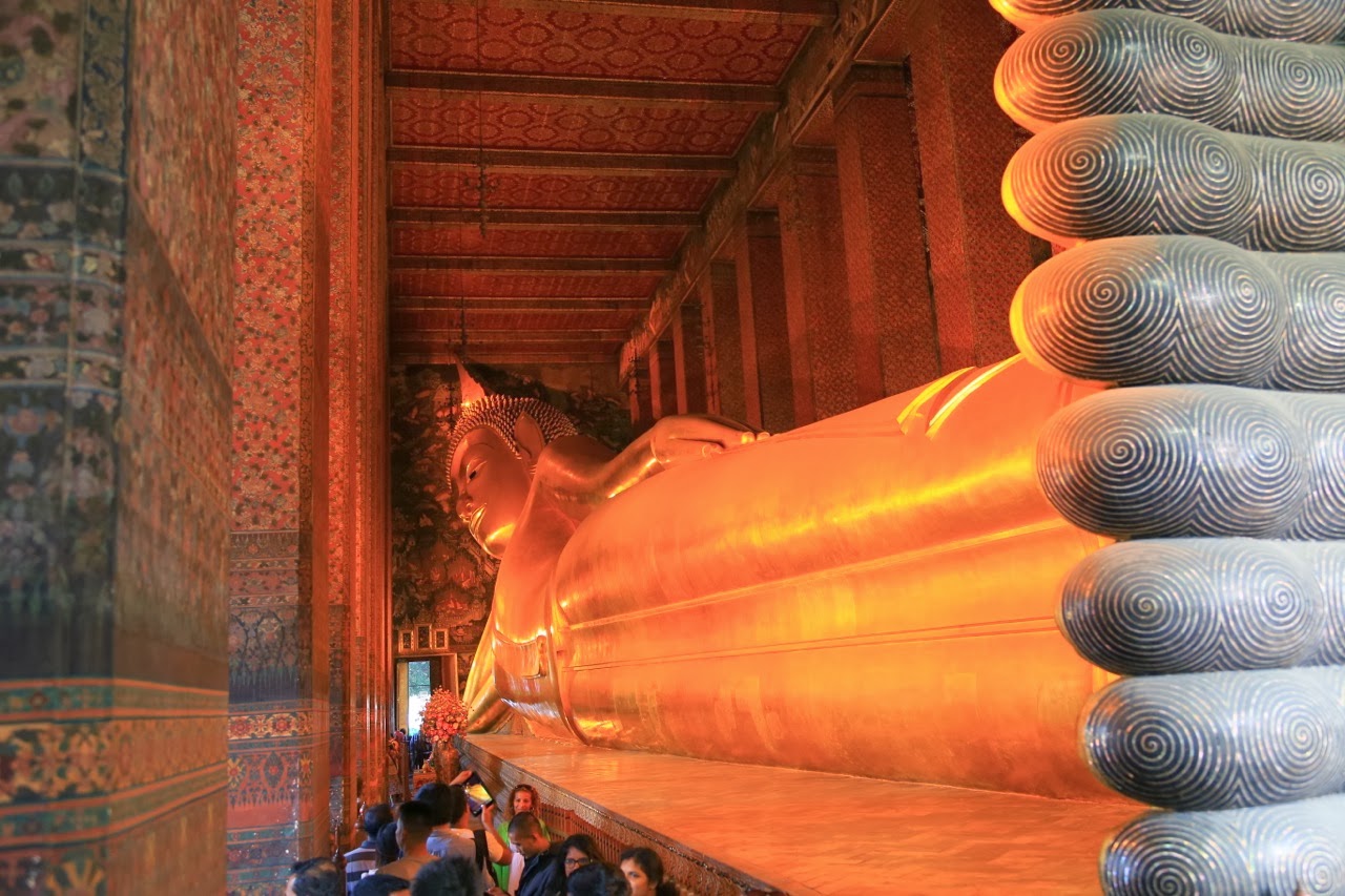 Les pieds du bouddha couché du Wat Pho