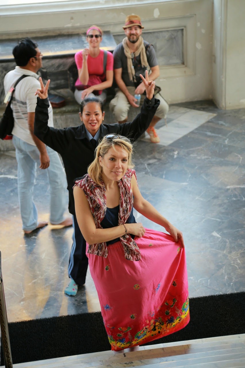 Pause dans un temple de Bangkok