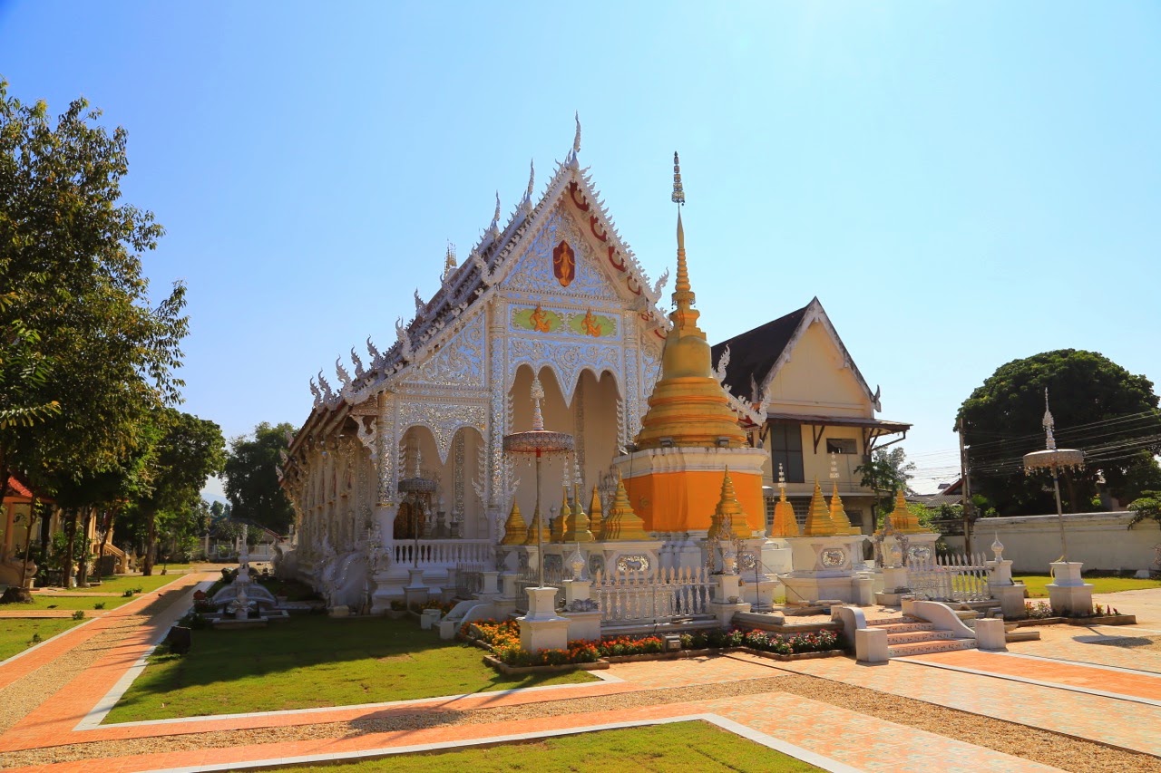 Temple de style birman à Lampang