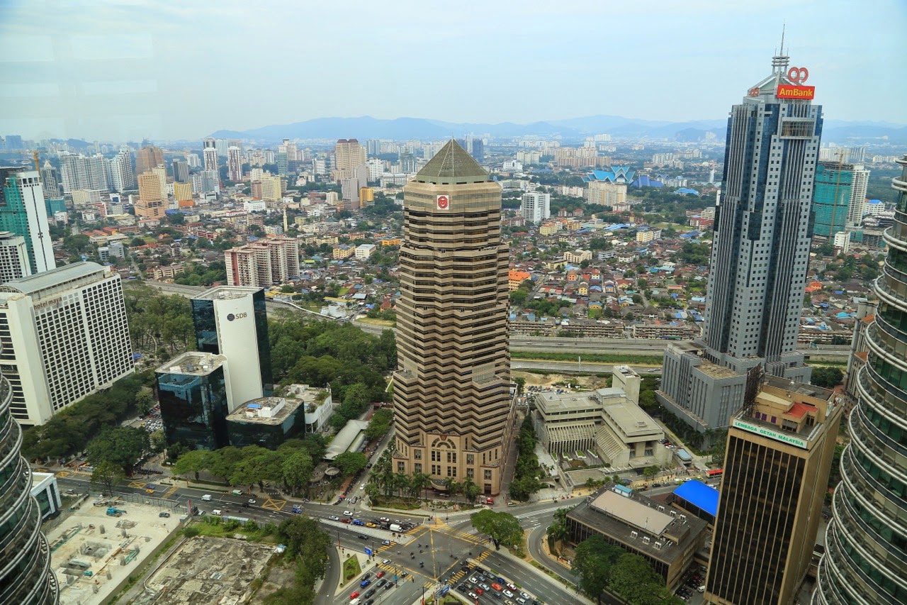 Vue sur la ville depuis le Skybridge