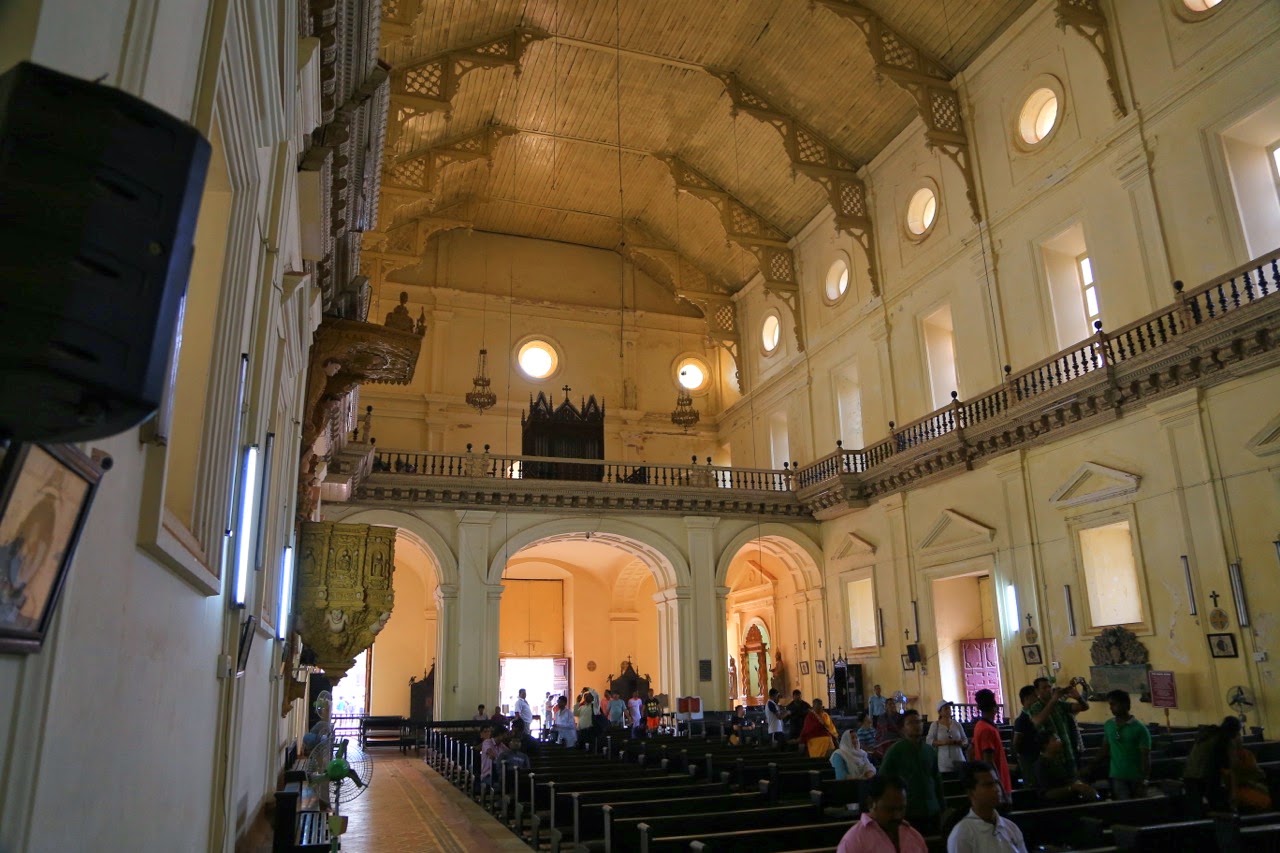 Intérieur de la basilique de Bom Jesus