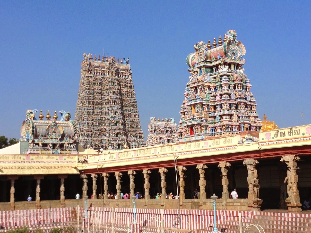 Les gopuras du temple de Sri Meenakshi à Madurai