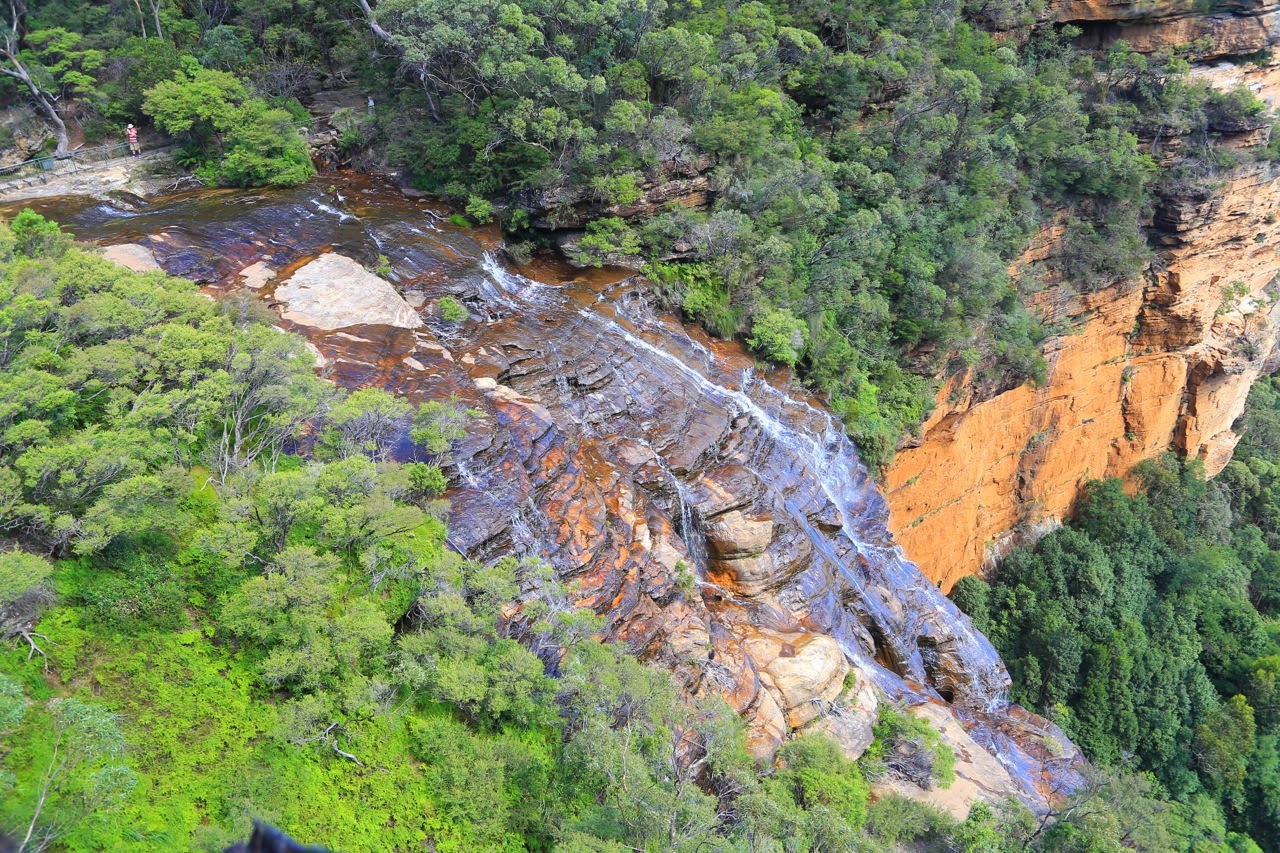 Cascade de Wentworth Falls sur les rochers