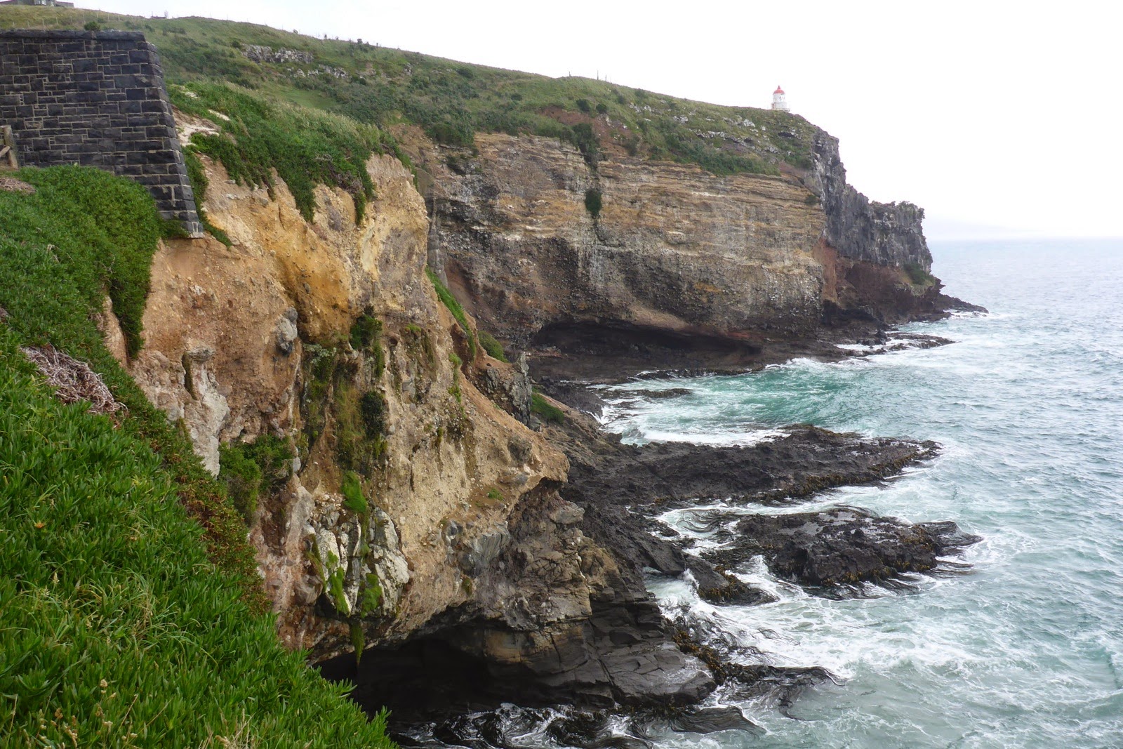 Falaises de la pointe de la péninsule