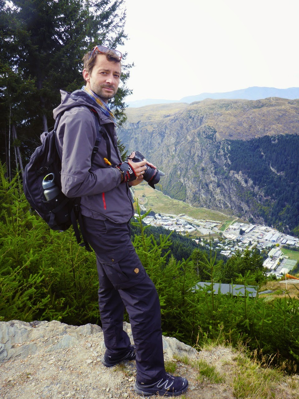 Photographe au sommet de Bob’s Peak