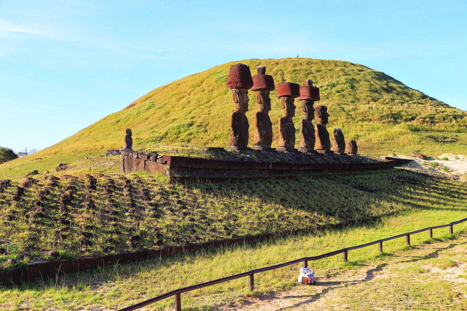 Ahu Nau Nau et ses moai coiffés