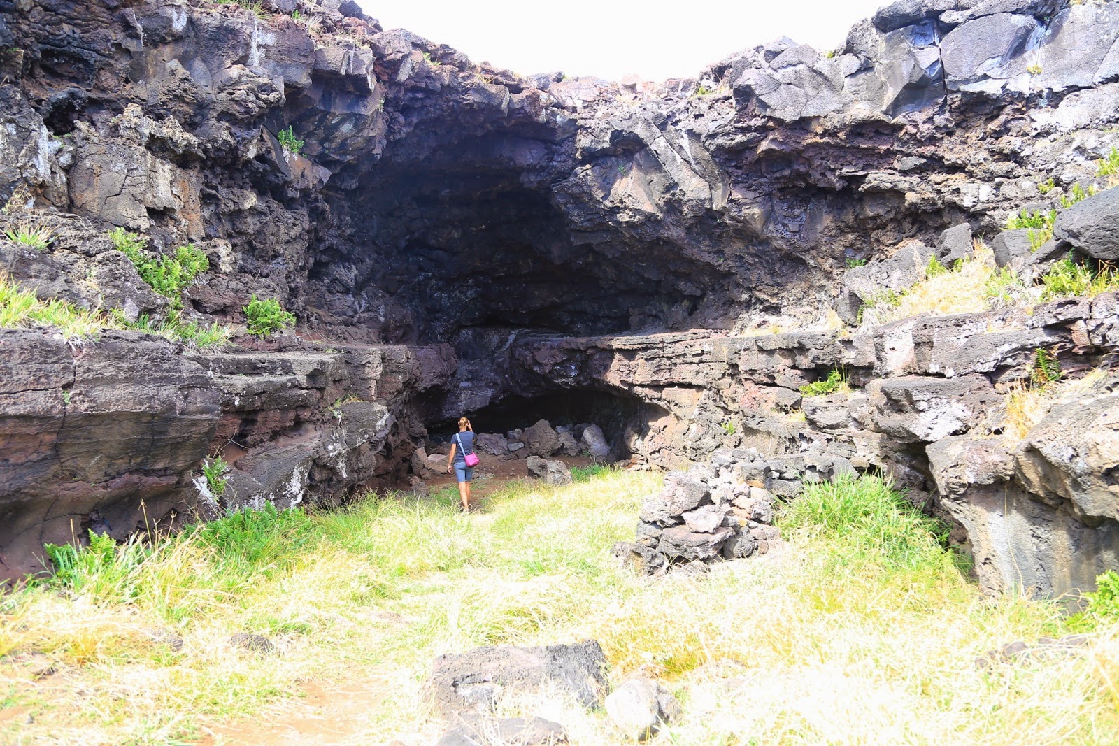 Entrée de la galerie d’Ana Kakenga
