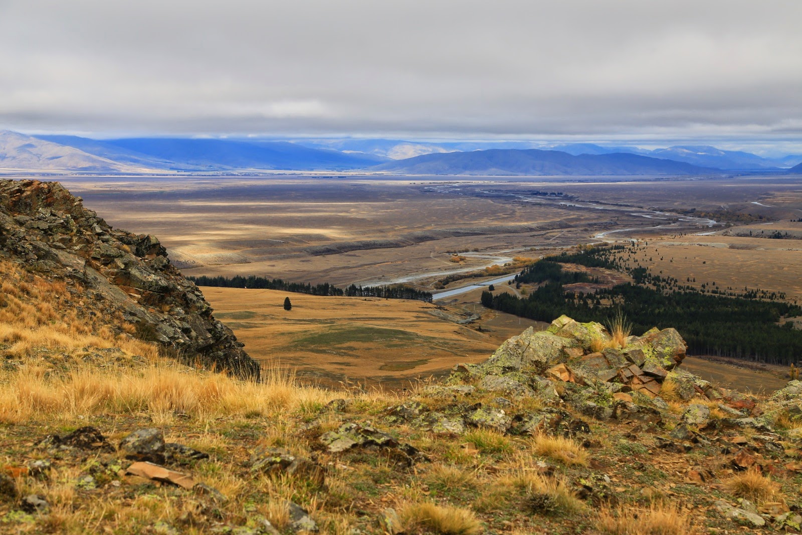 Panorama depuis le sommet du Mt John