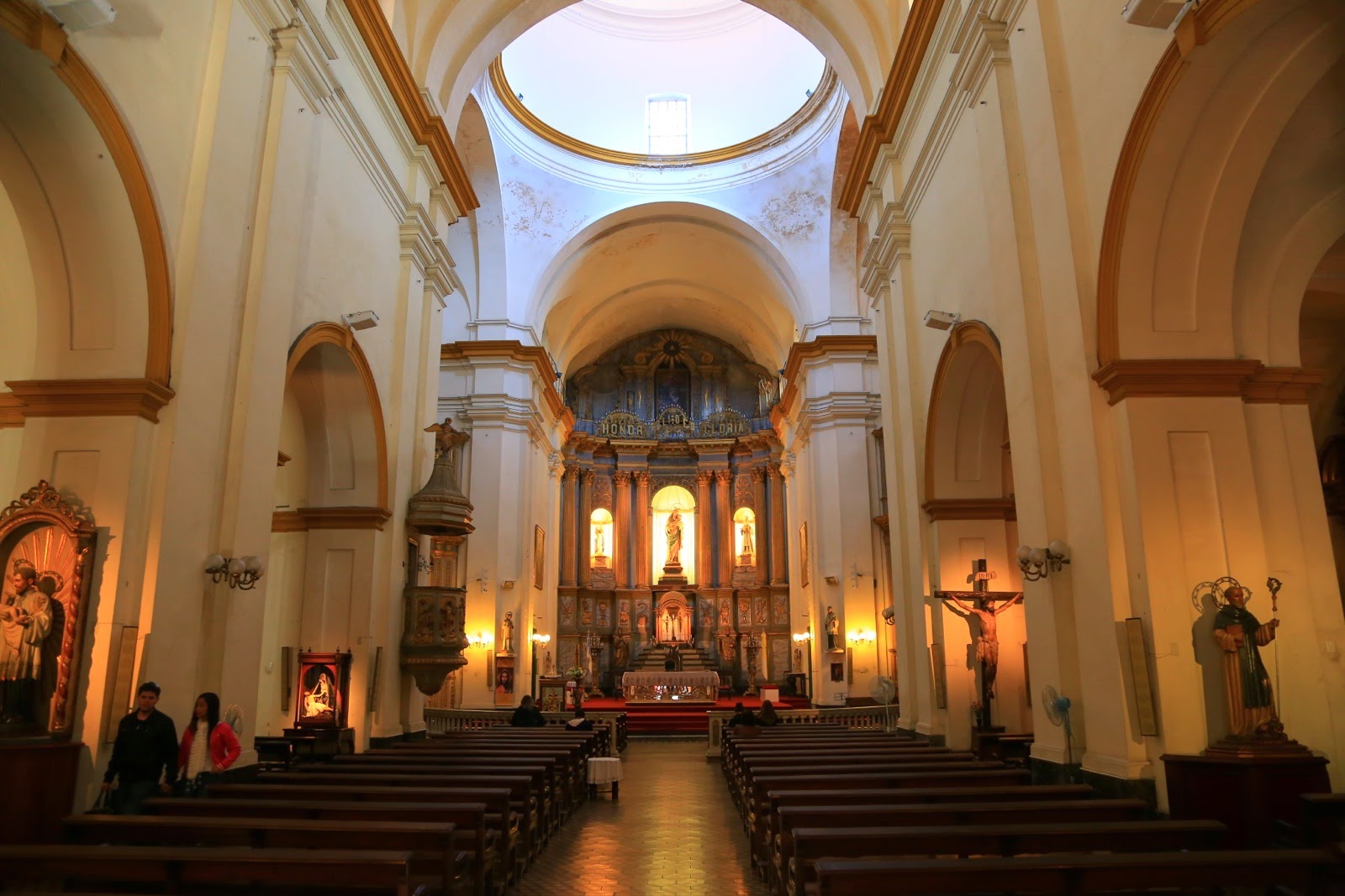 Intérieur de l’église