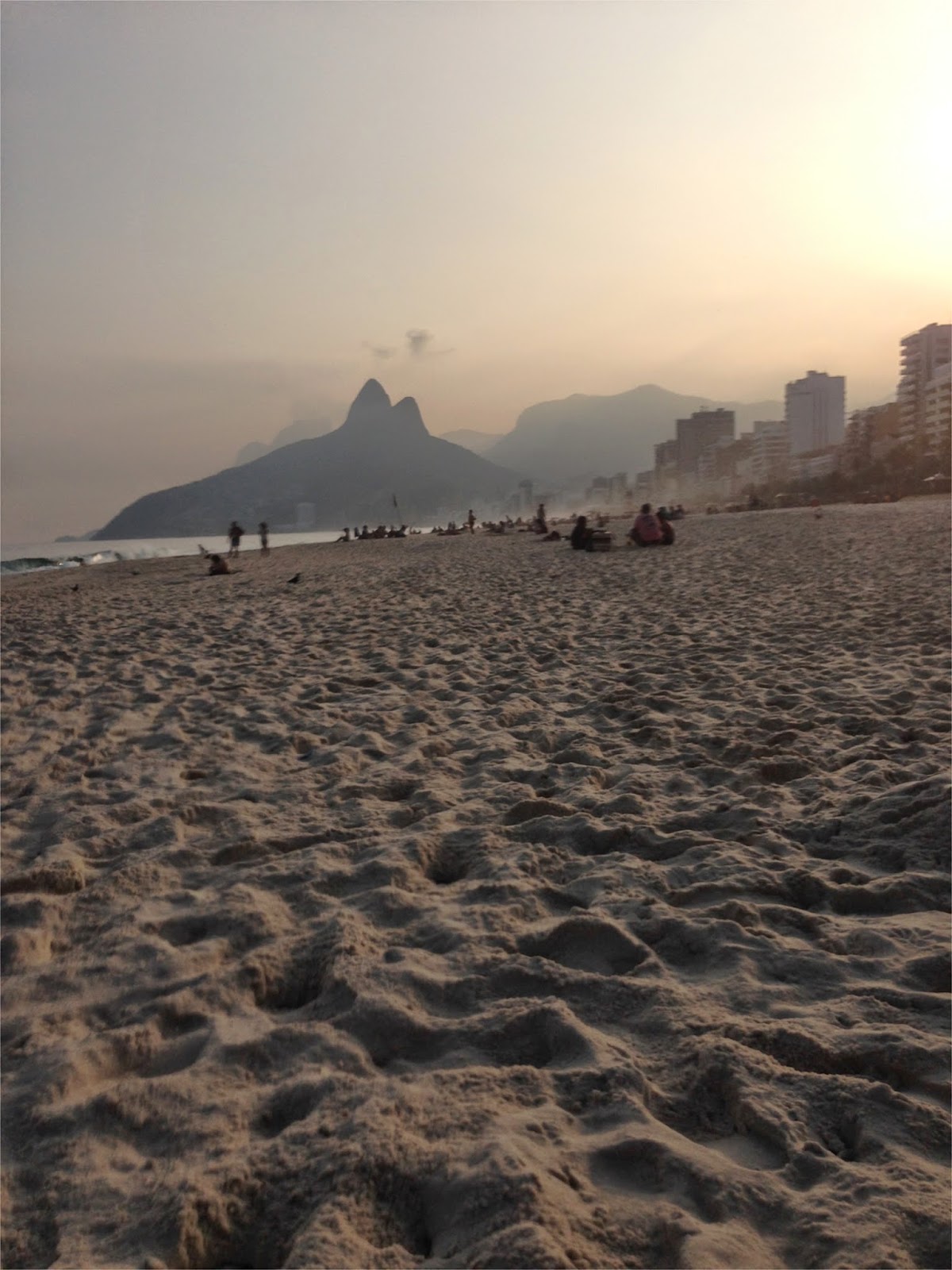 La plage d’Ipanema et les Dois Irmãos