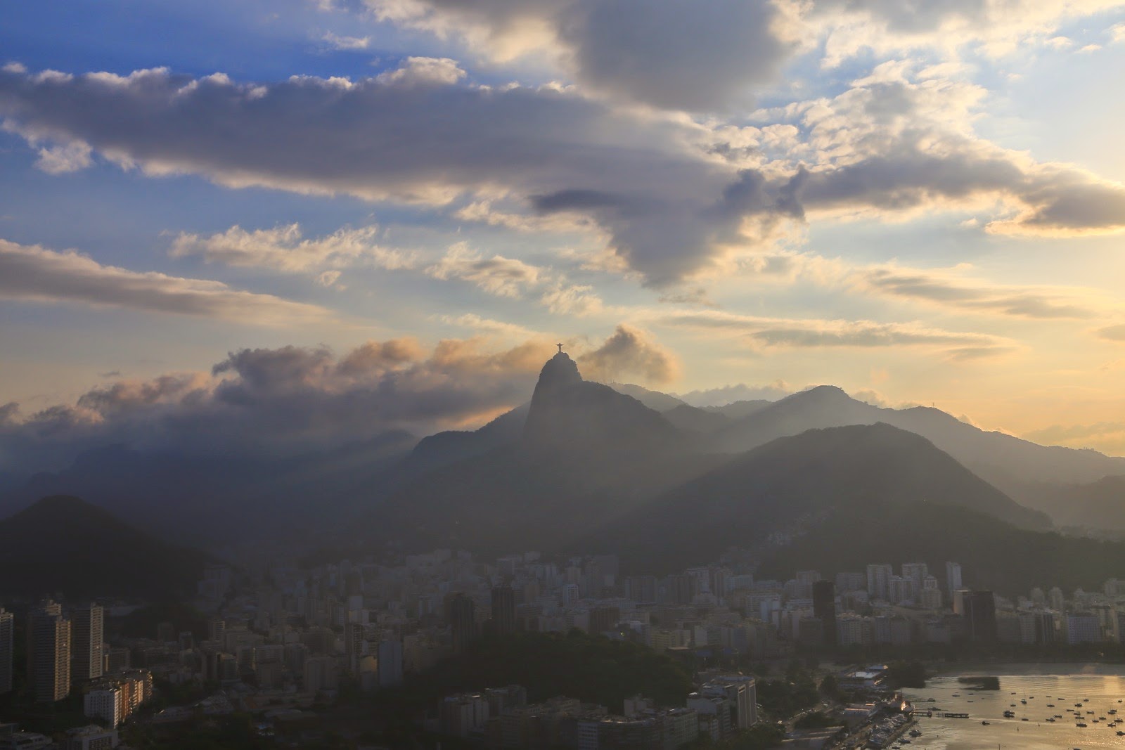 Nuages au-dessus du Corcovado