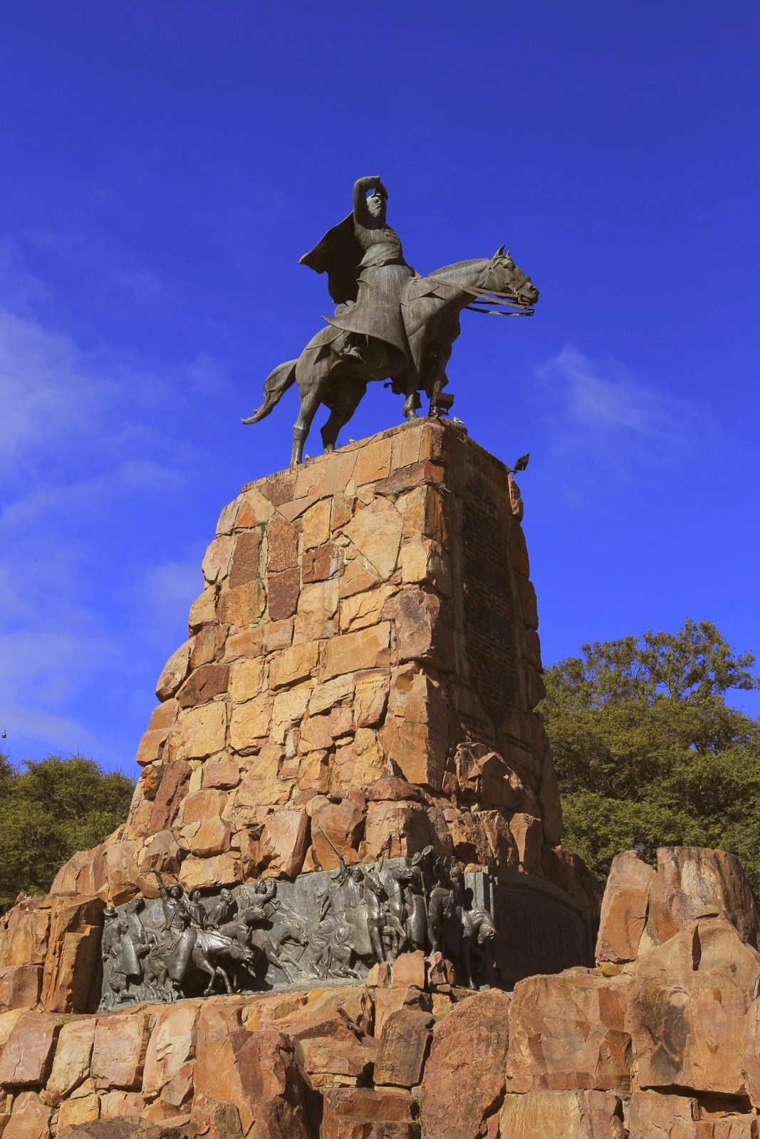 Monument au général Güemes
