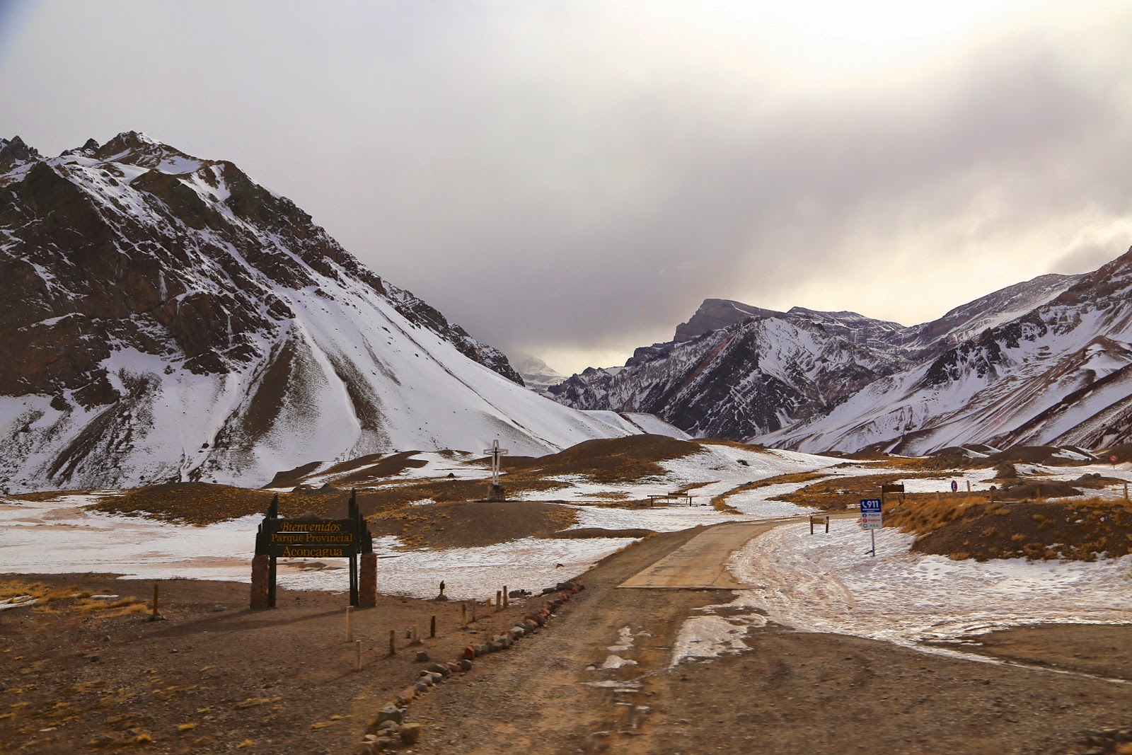Neige au bord de la route des Andes