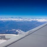 Mer de nuages vue d’avion avant l’atterrissage à Lima