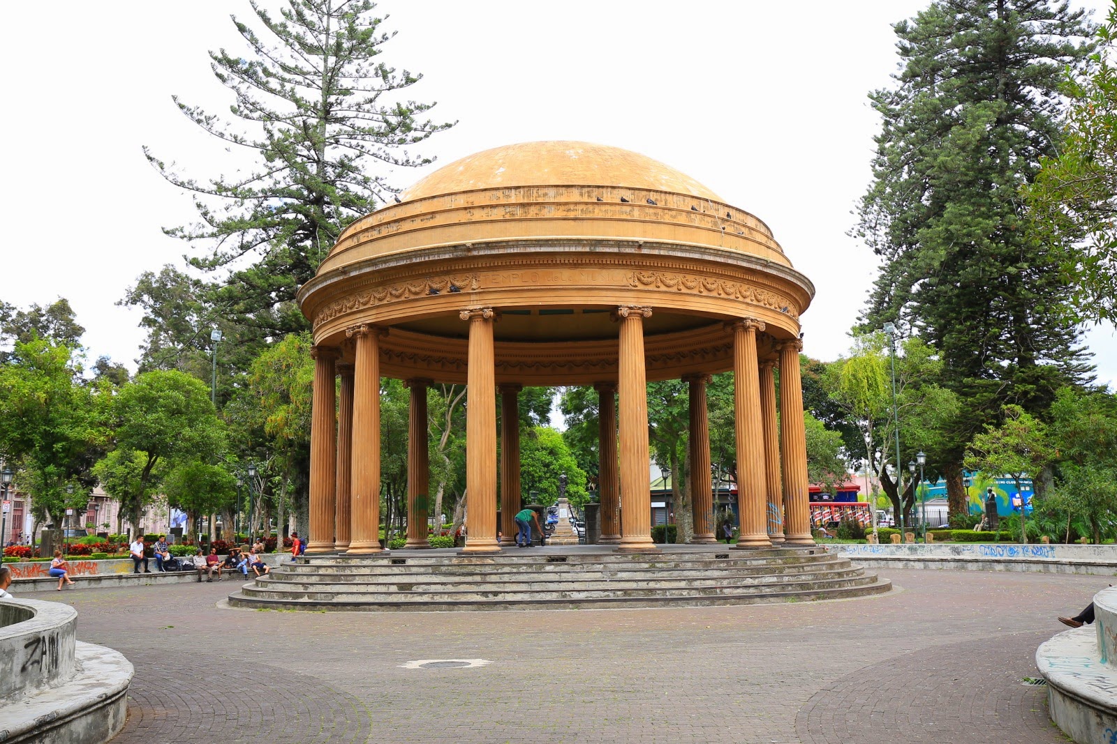 Le temple de la musique du parc Morazán