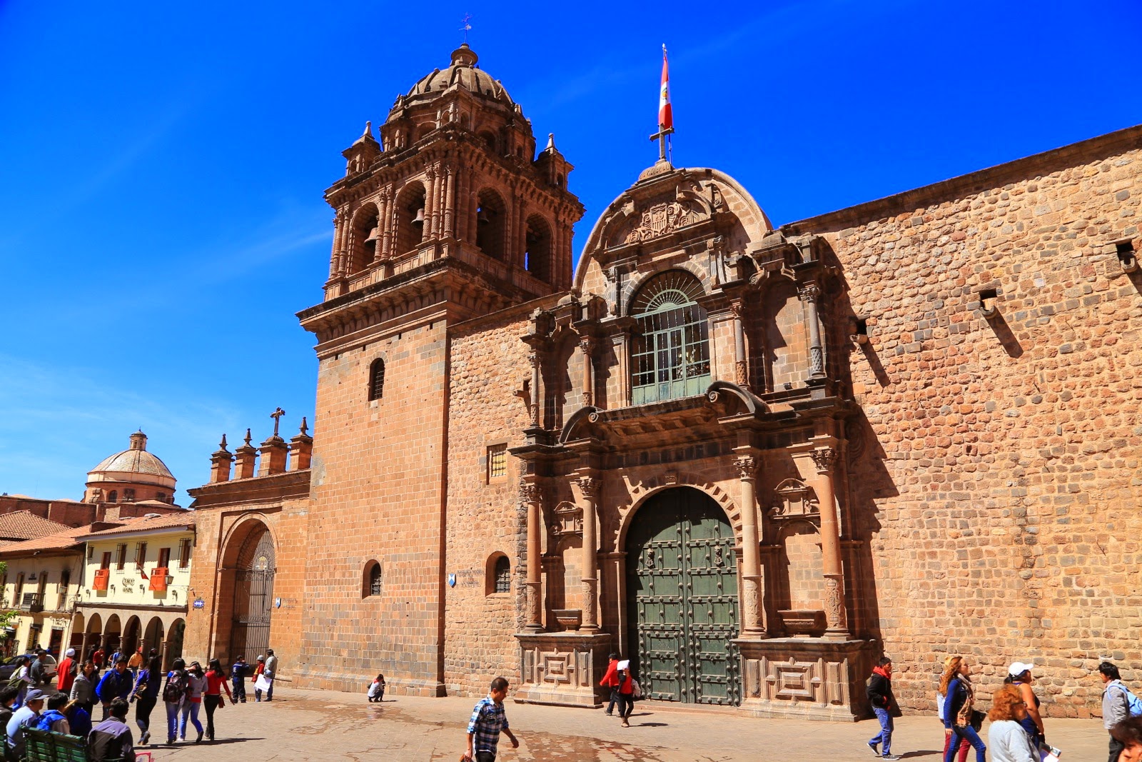 Façade baroque de la Compañía