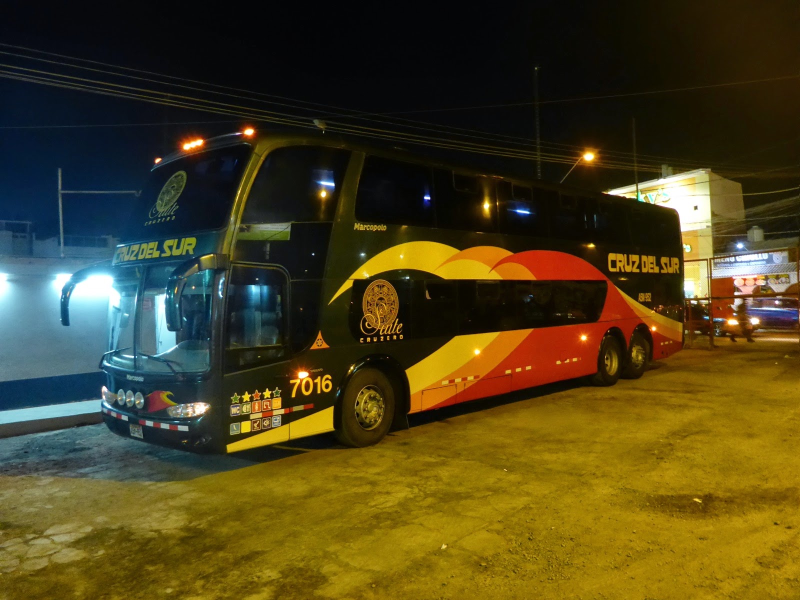 Bus Cruz del Sur à la gare routière
