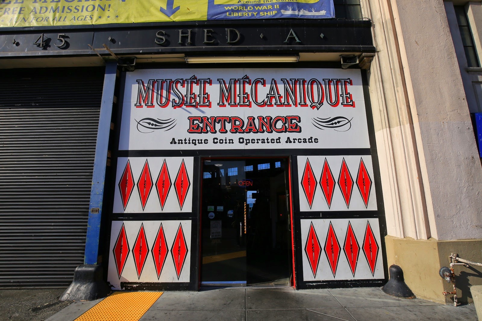 L’entrée du Musée Mécanique