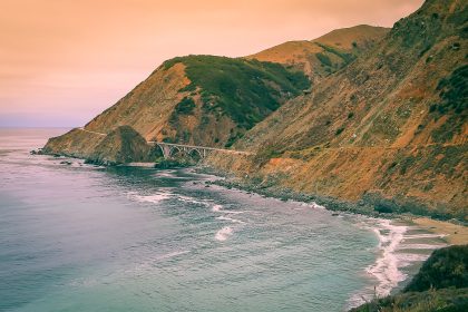 La côte de Big Sur vue depuis la Pacific Coast Highway