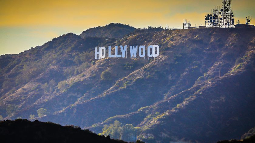 Le Hollywood Sign sur les collines de Los Angeles
