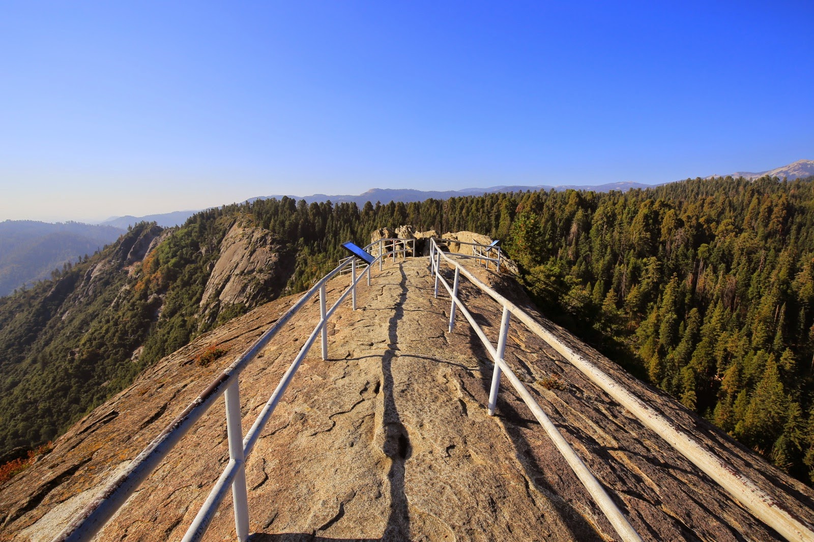 L’escalier taillé dans Moro Rock