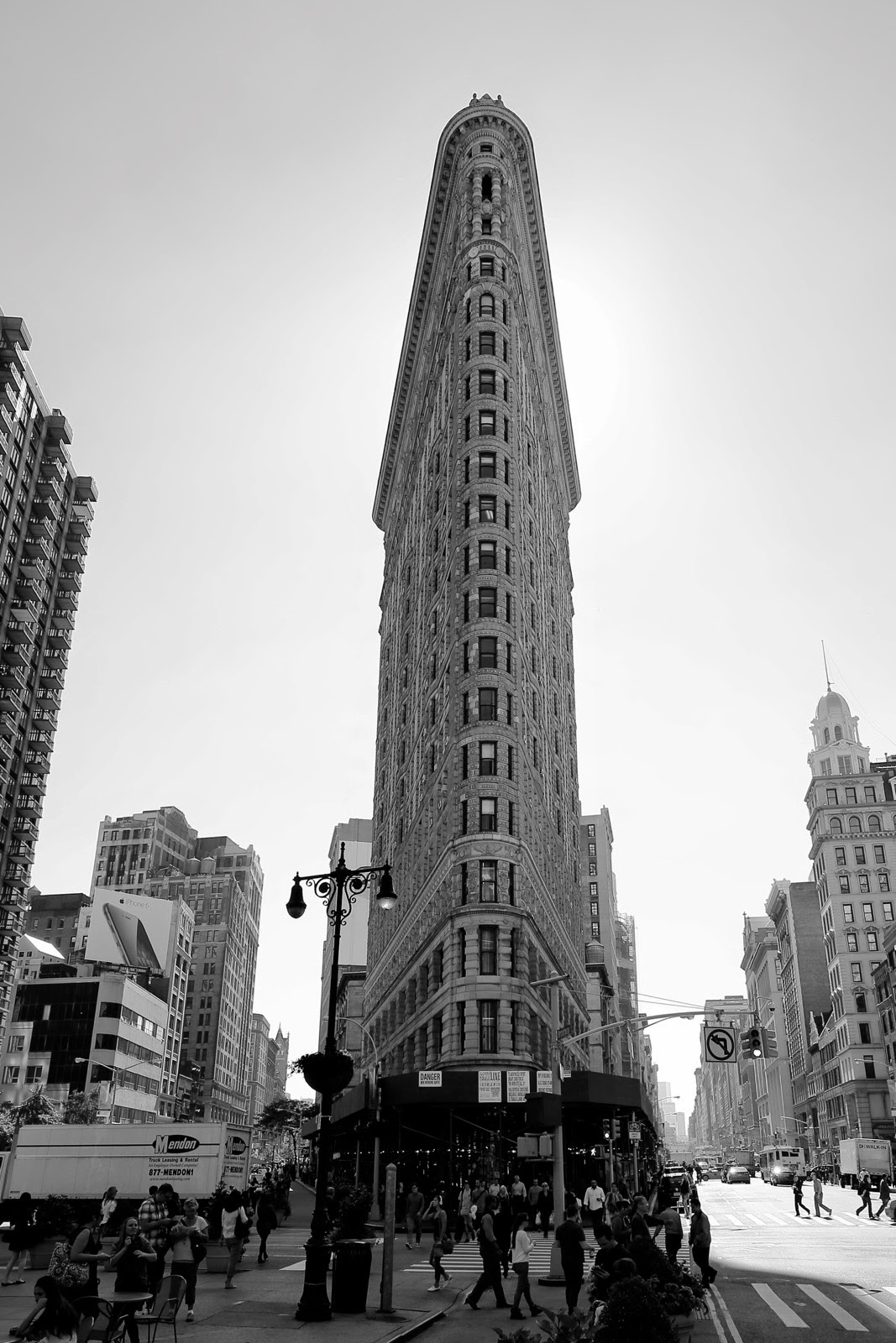 Le Flatiron Building en noir et blanc
