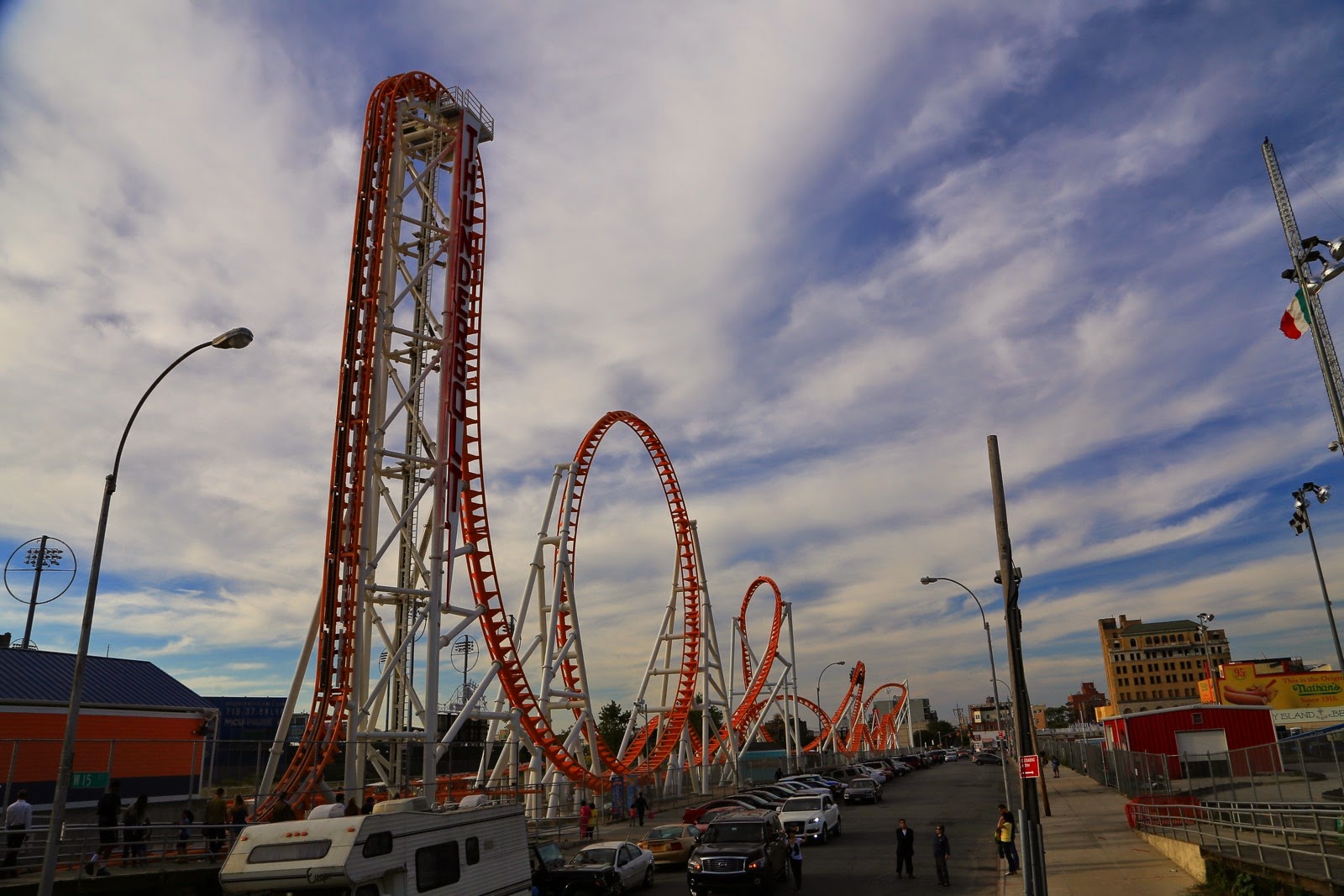 Les montagnes russes de Coney Island