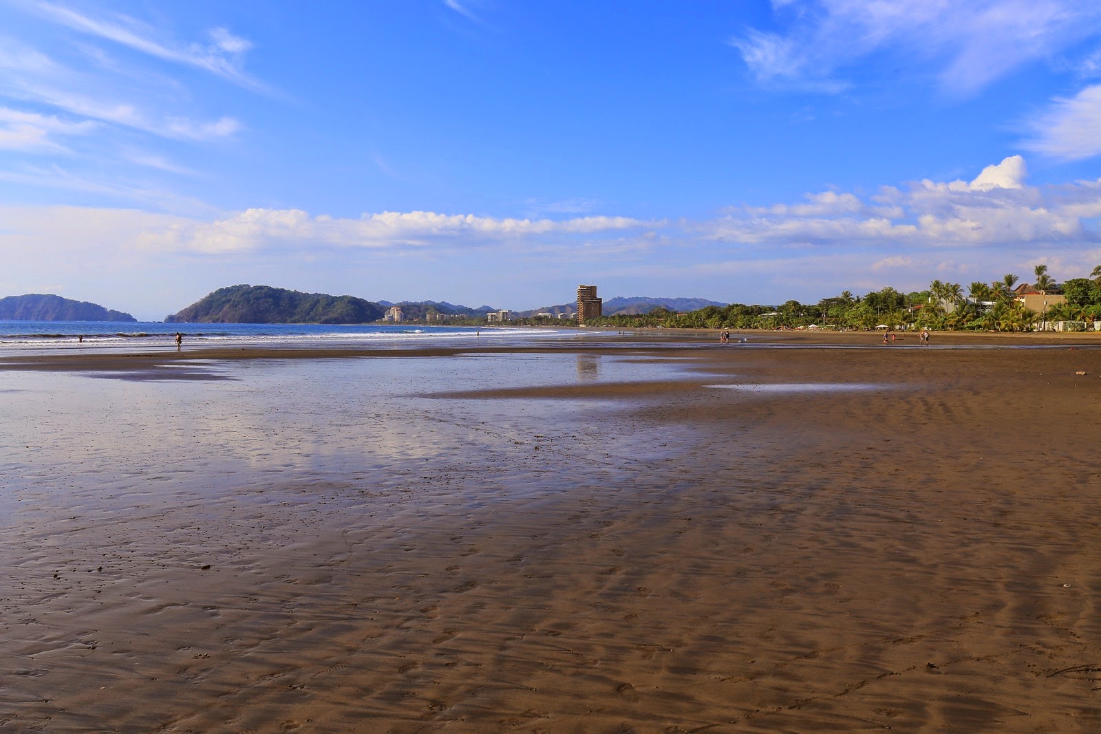 La plage à marée basse