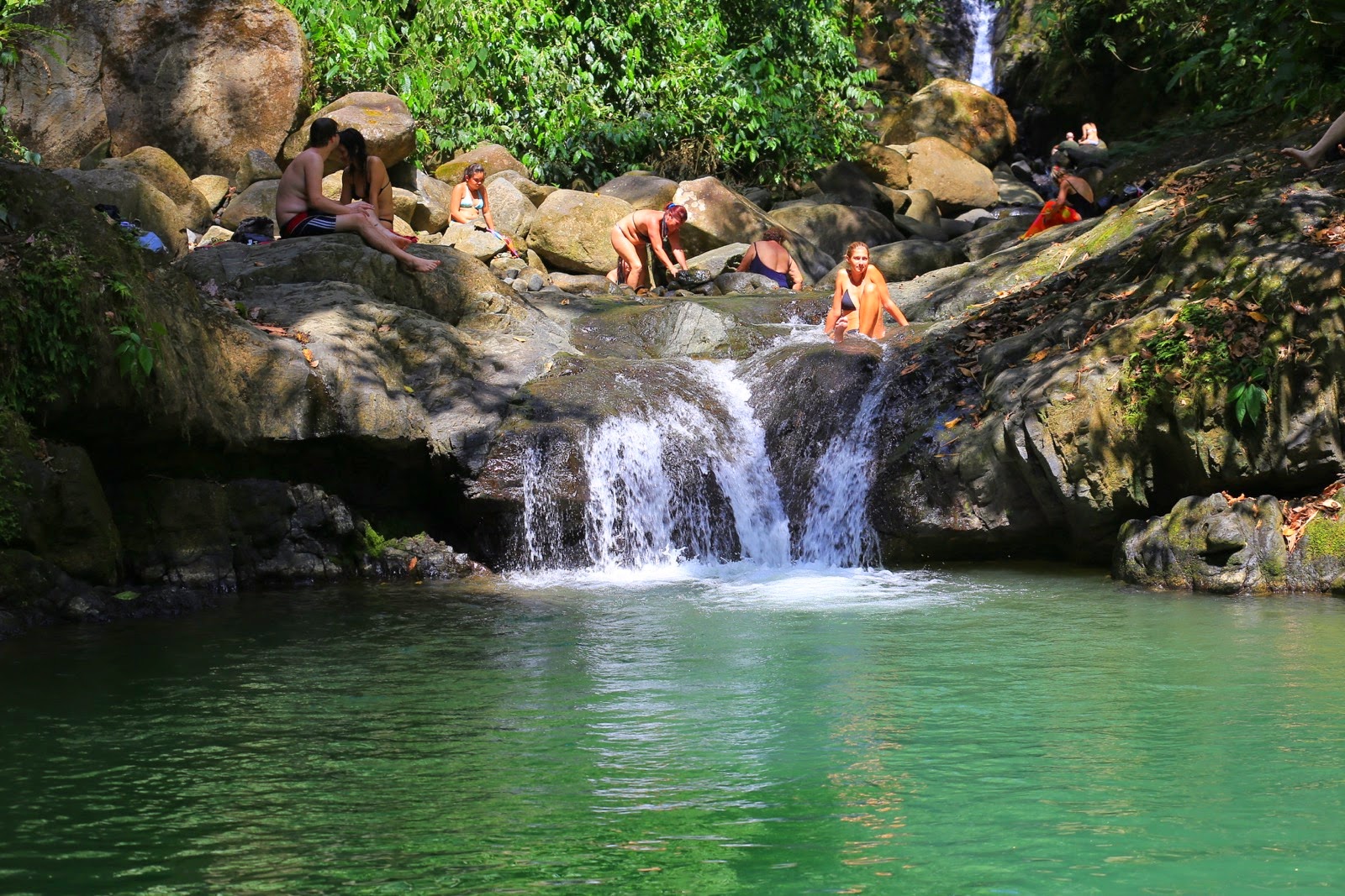 La cascade d’Uvita et son toboggan naturel