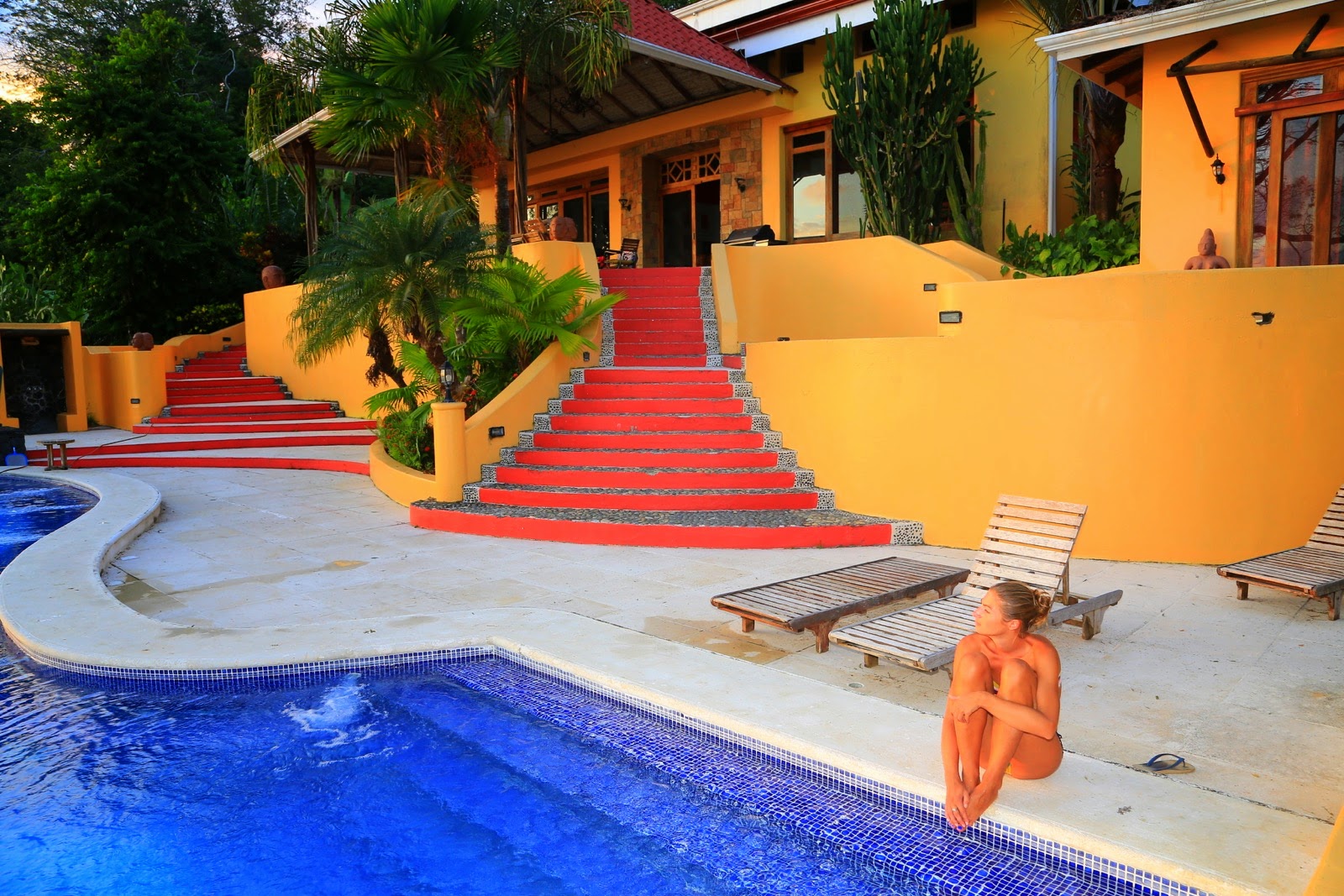 La villa de Dominical et sa piscine