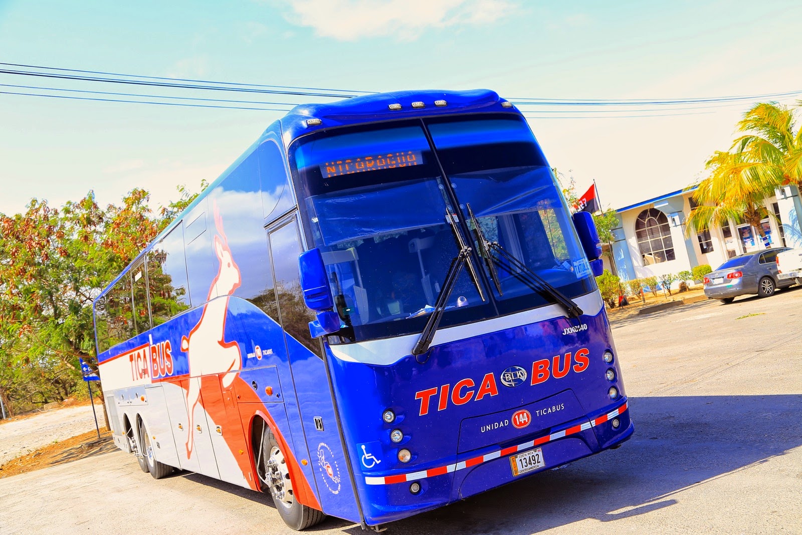 Le Tica Bus entre le Costa Rica et le Nicaragua