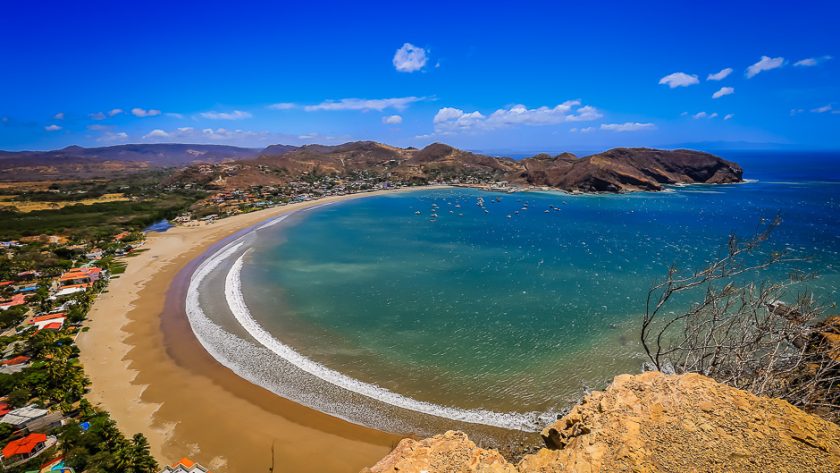 La baie en fer à cheval de San Juan del Sur