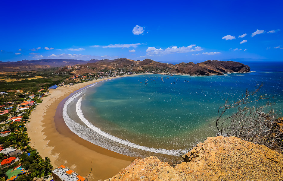 La baie en fer à cheval de San Juan del Sur