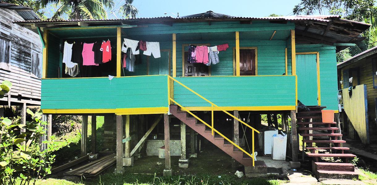 Notre cabane en bois sur pilotis sur l’île de Bastimentos