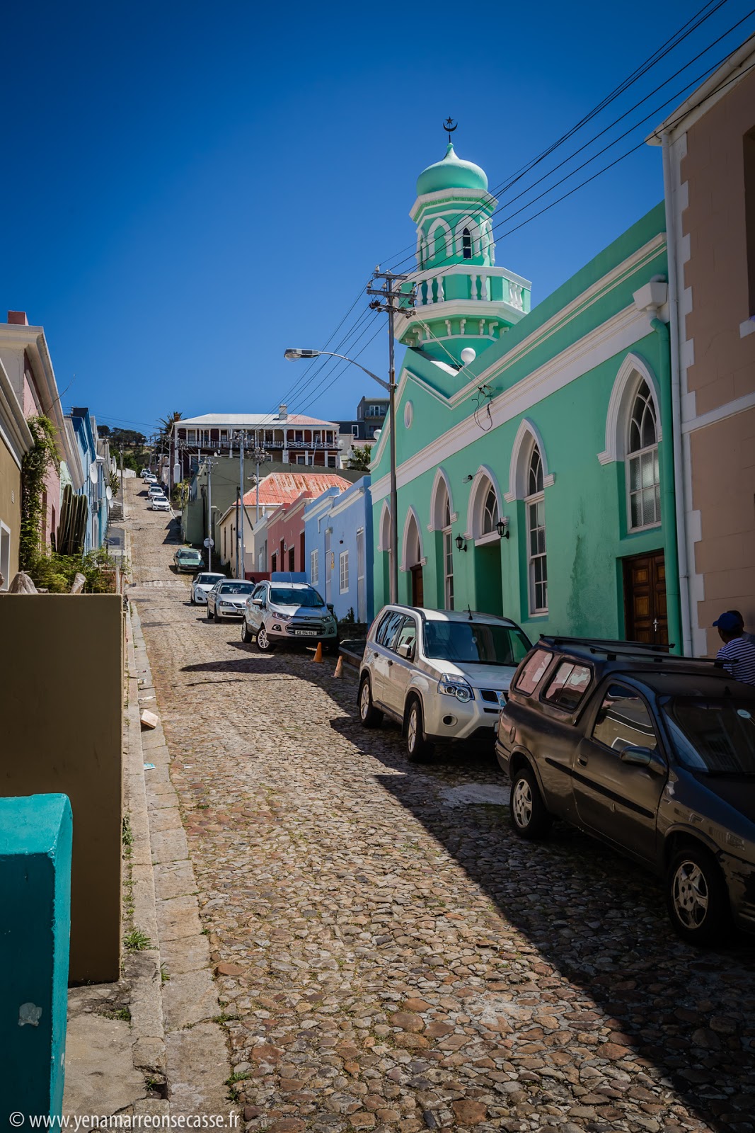 Rue en pente de Bo-Kaap