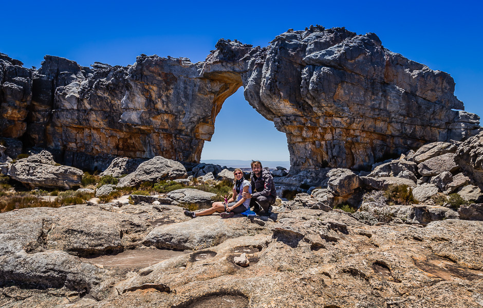 Sous l’arche de Wolfberg, dans le Cederberg