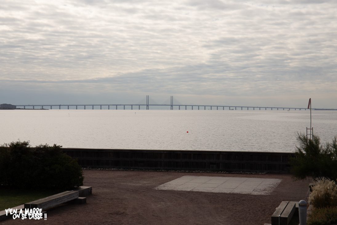 Le pont de l’Øresund vu depuis la côte de Malmö, en Suède